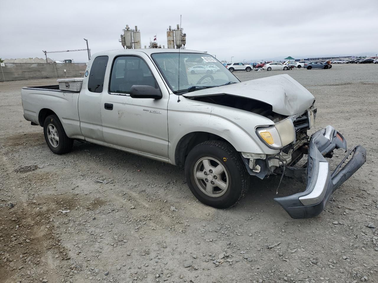 TOYOTA TACOMA 2000