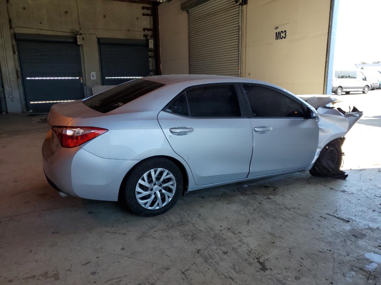 TOYOTA COROLLA 2017