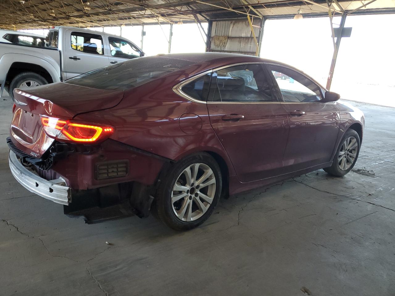 CHRYSLER 200 2015