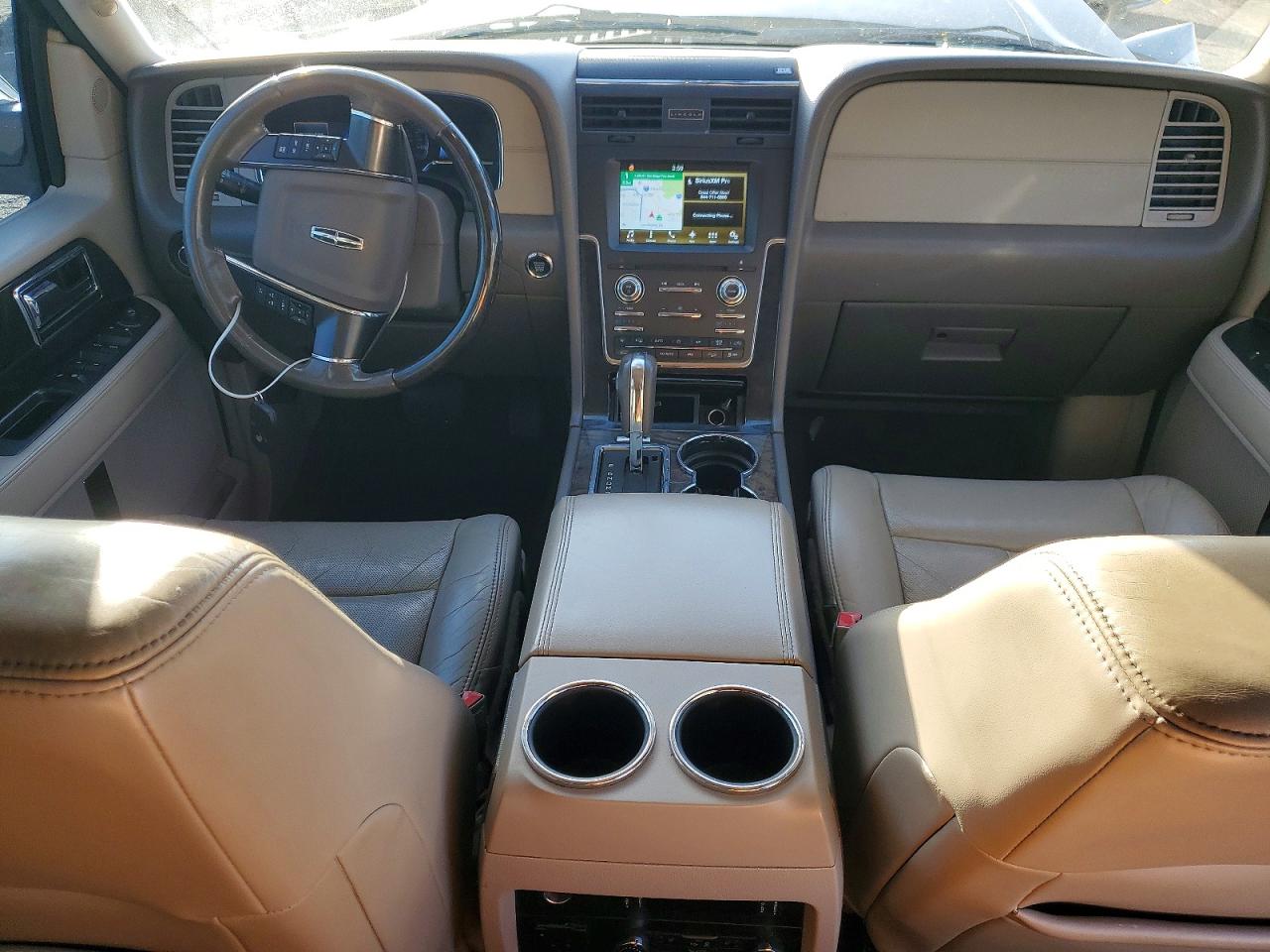 LINCOLN NAVIGATOR 2016