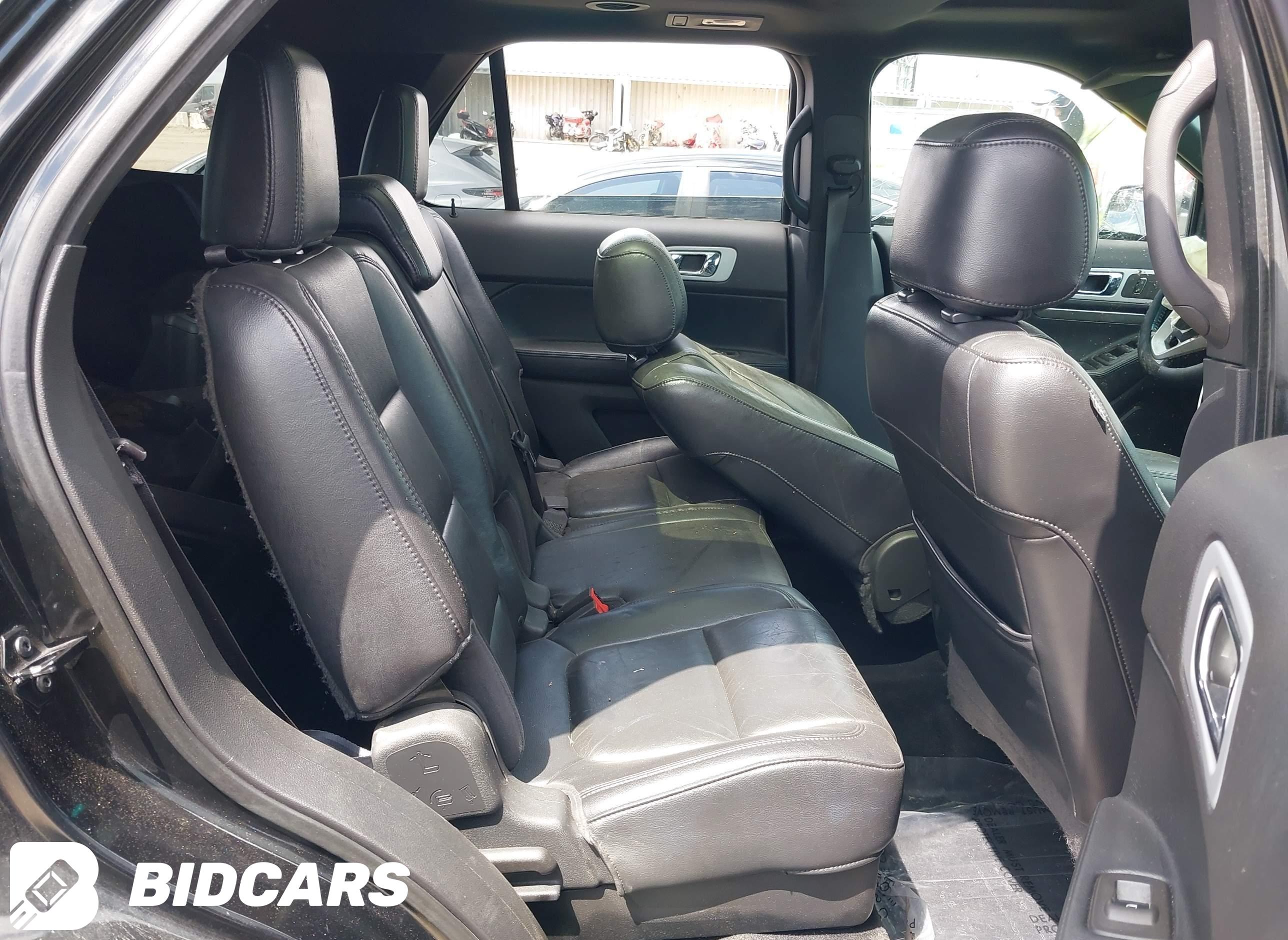 FORD EXPLORER 2011