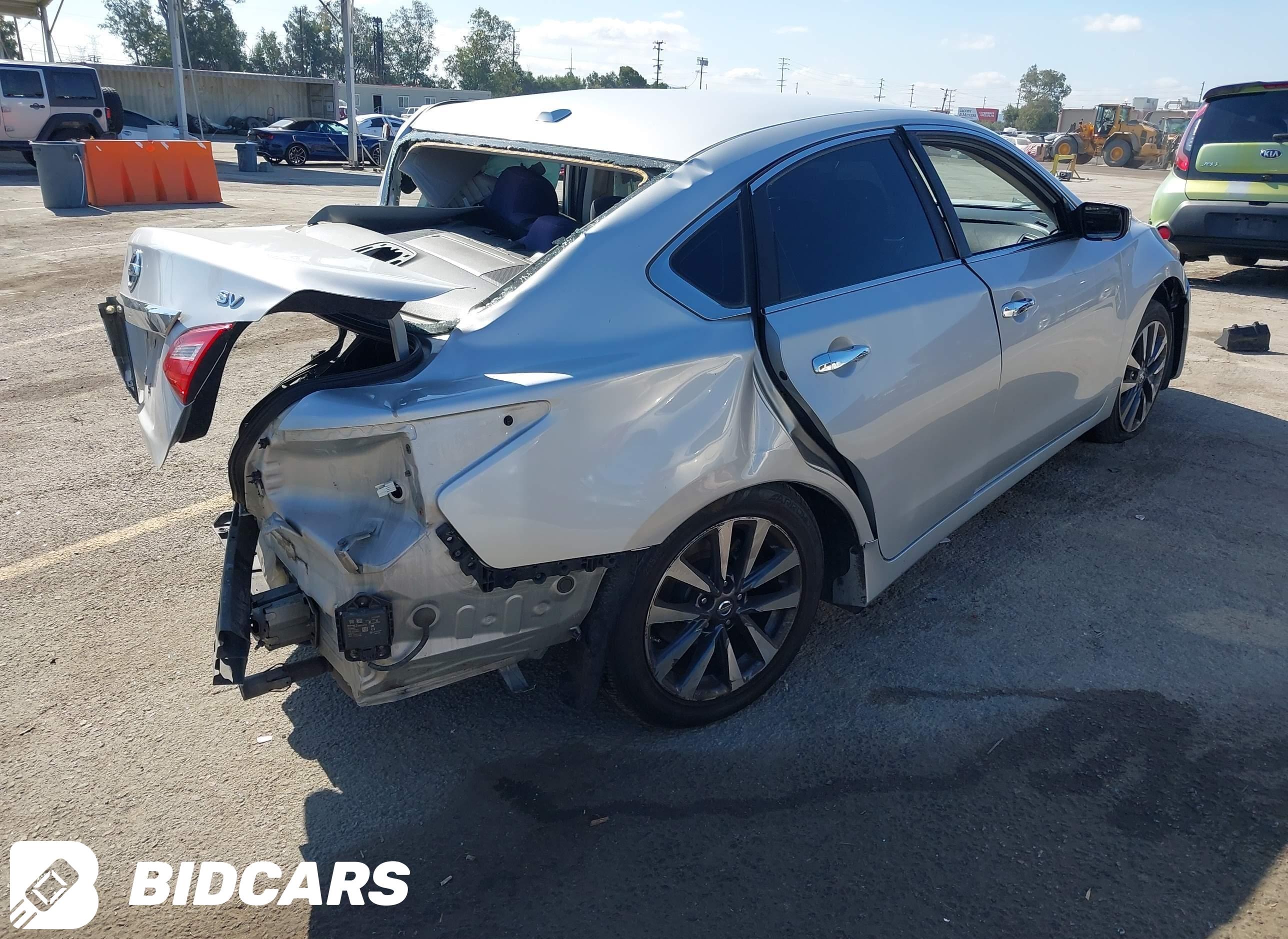 NISSAN ALTIMA 2017