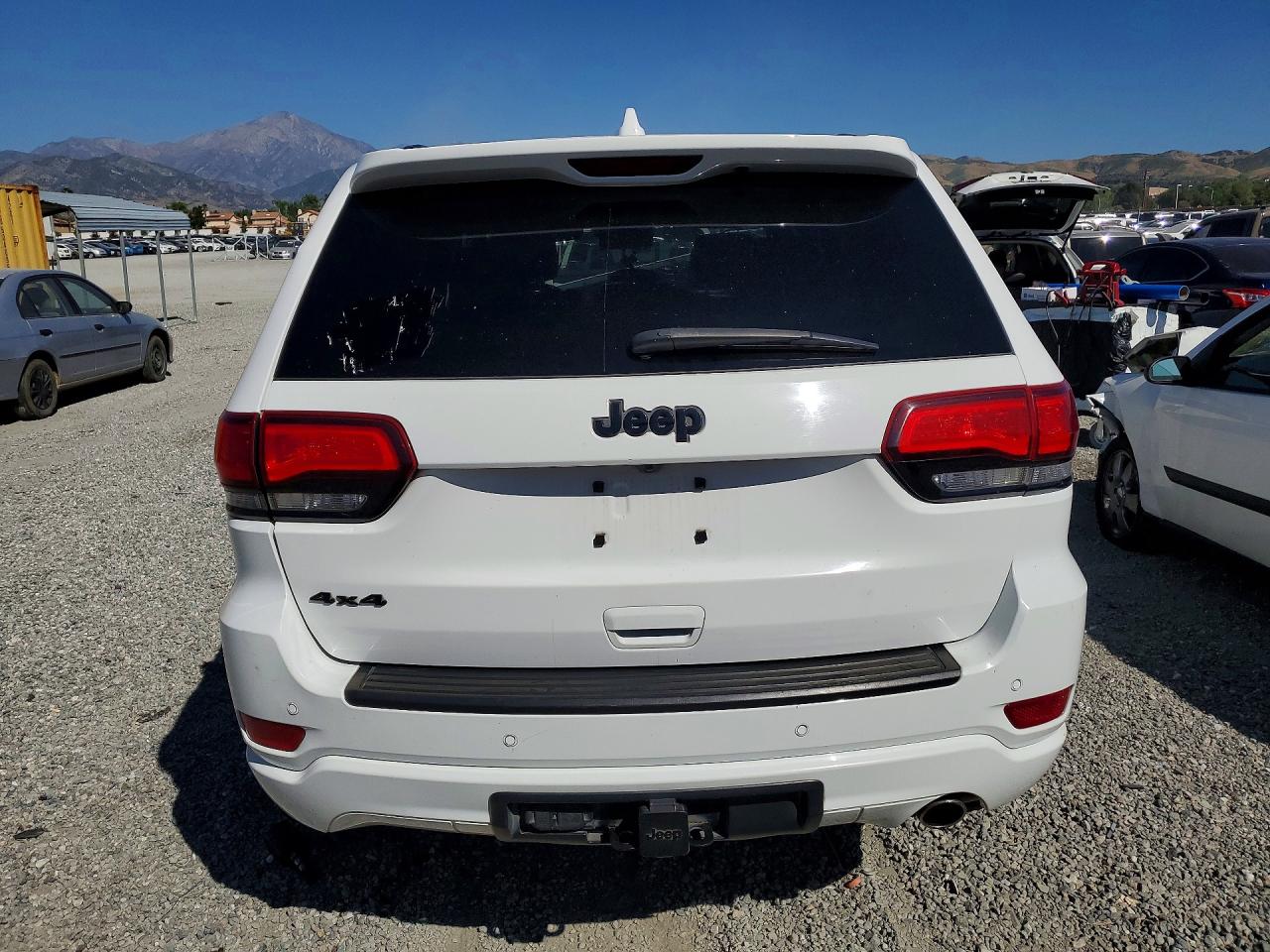 JEEP GRAND CHEROKEE 2021