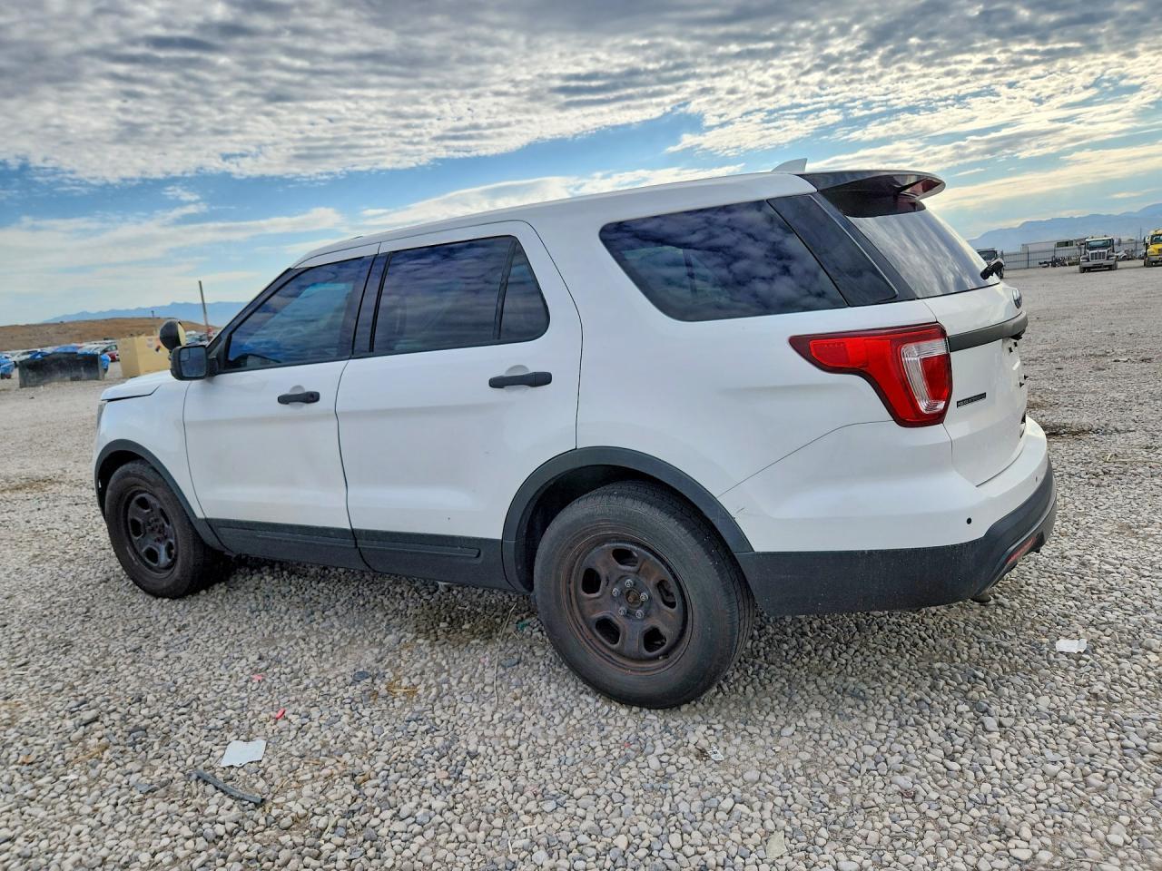 FORD EXPLORER 2016
