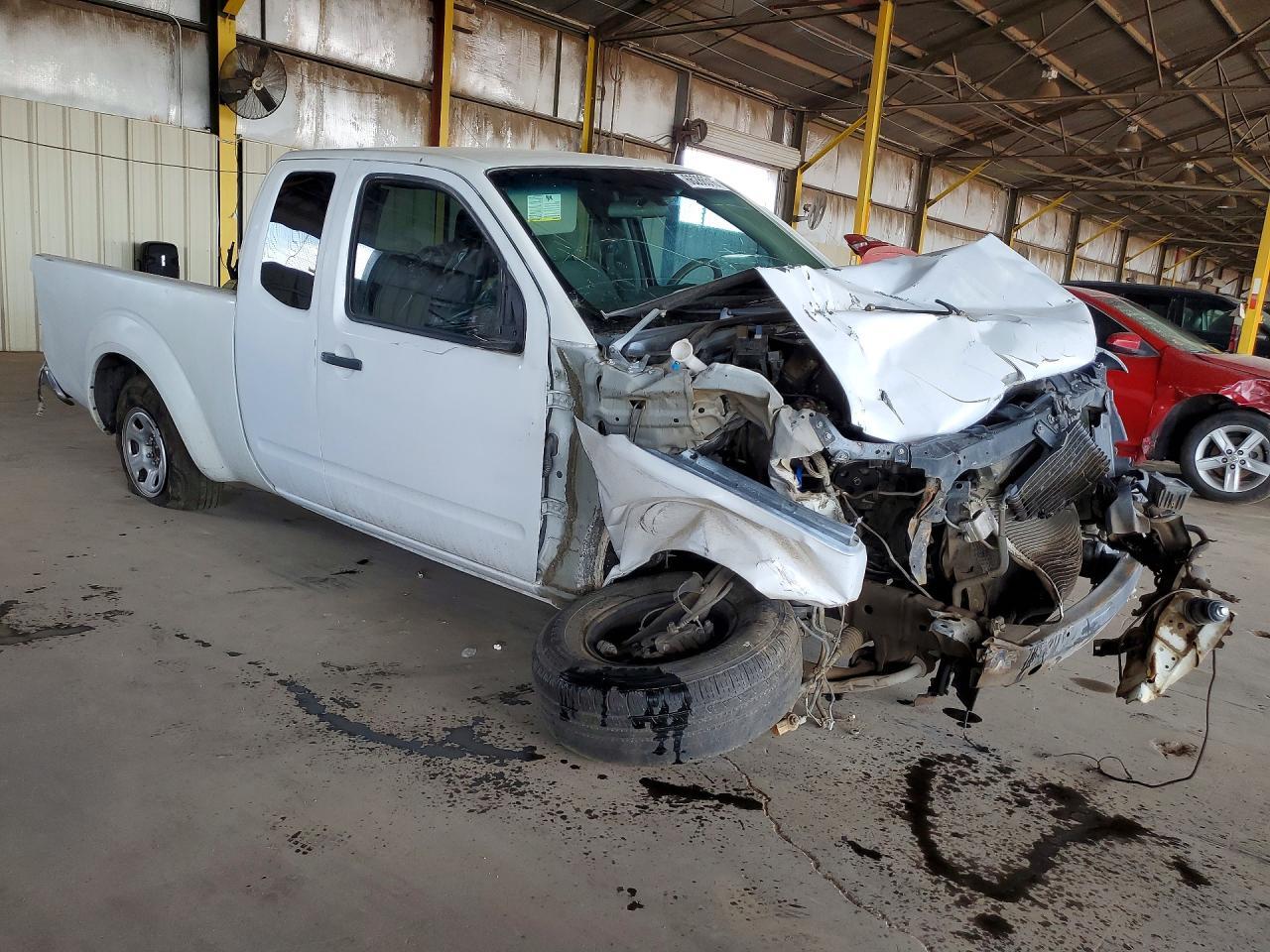 NISSAN FRONTIER 2018