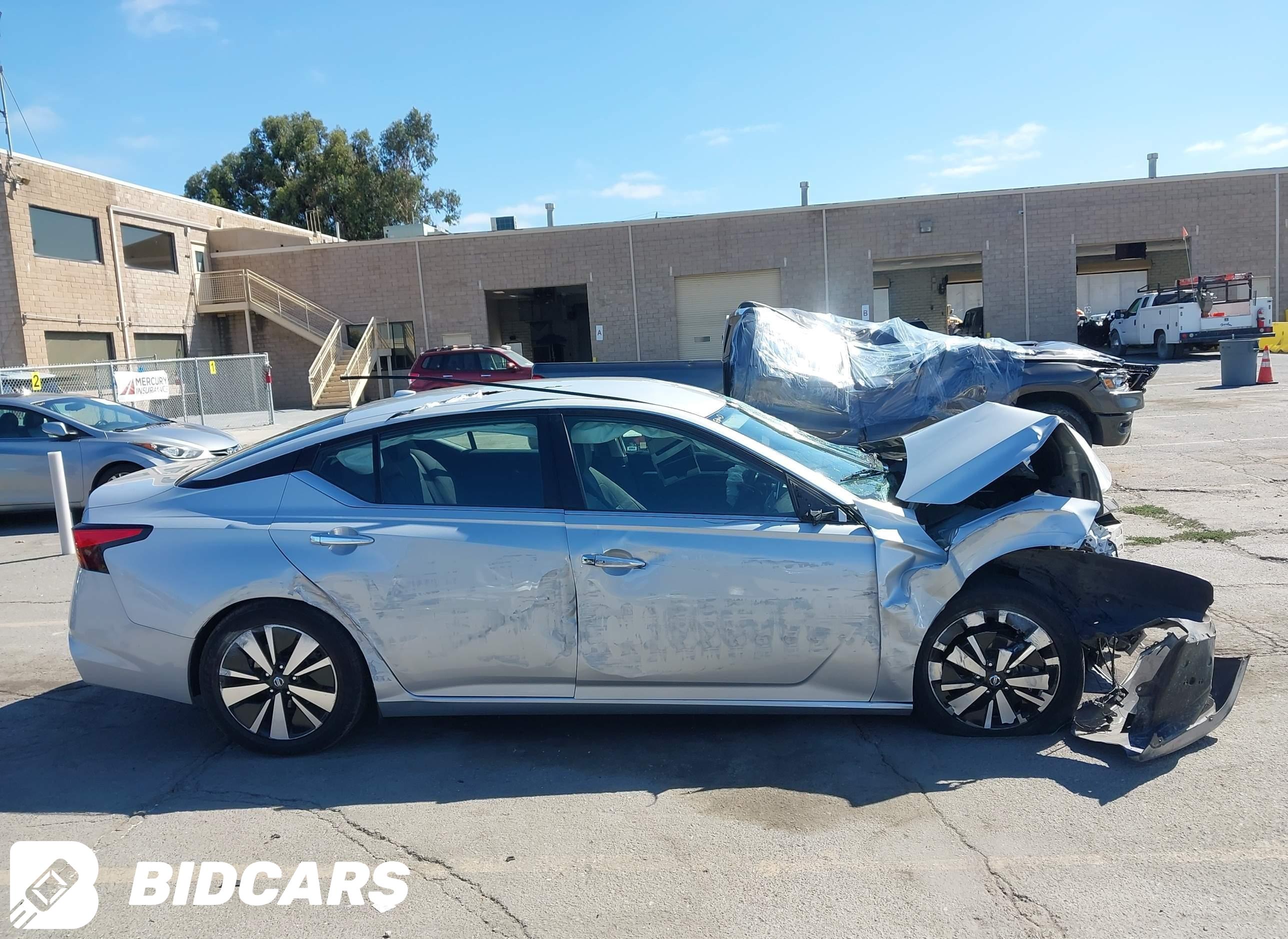 NISSAN ALTIMA 2021